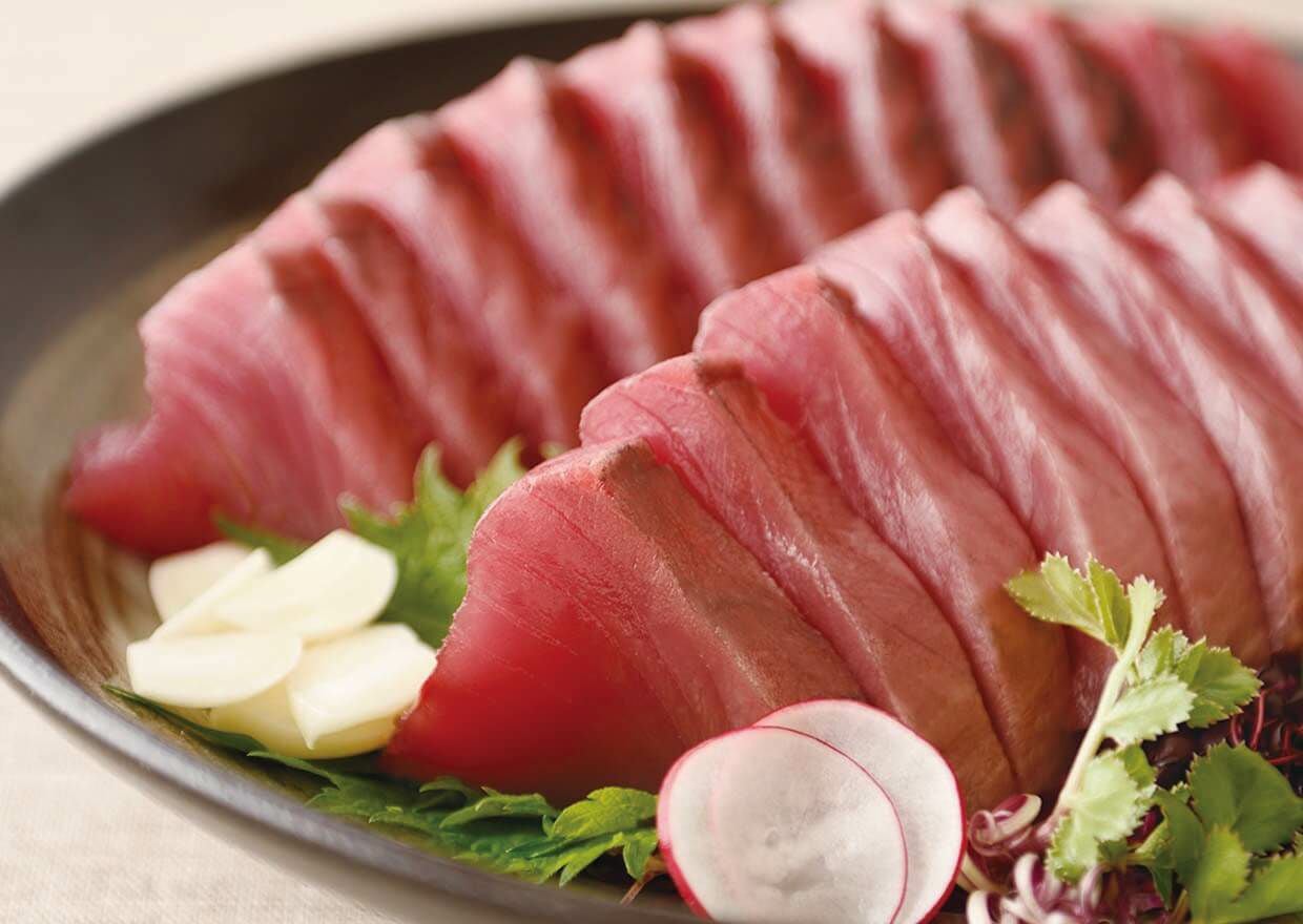 （鰹）6点まとめ買い 鰹の刺身 2節セット | 土佐料理 司[つかさ]・祢保希[ねぼけ]【公式通販】