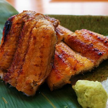 三代目 天の鰻【白焼き】 | 土佐料理 司[つかさ]・祢保希[ねぼけ